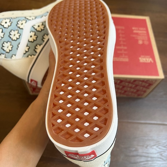 VANS comfycush sk8-hi sneaker - Picture 5 of 9